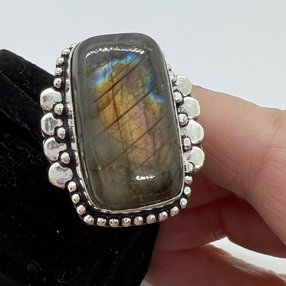 Labradorite ring in sterling silver